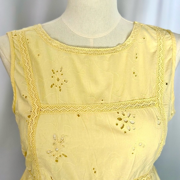 Melissa Paige Yellow Eyelet Peplum Blouse (842) - Picture 7 of 11